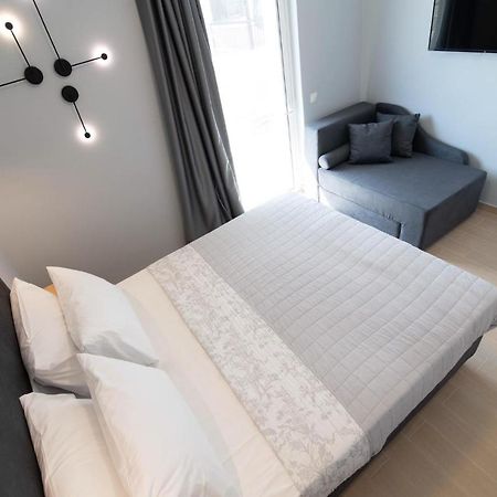 Preveza Suitestay Apartments Dodonis 28 Buitenkant foto