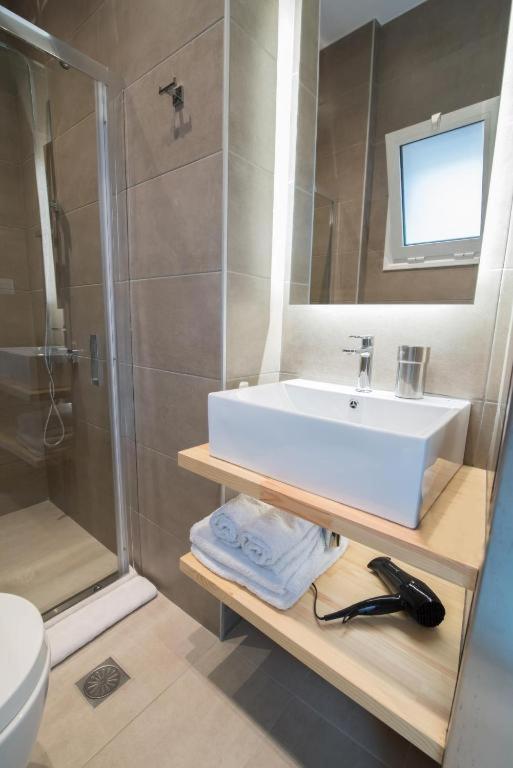 Preveza Suitestay Apartments Dodonis 28 Buitenkant foto