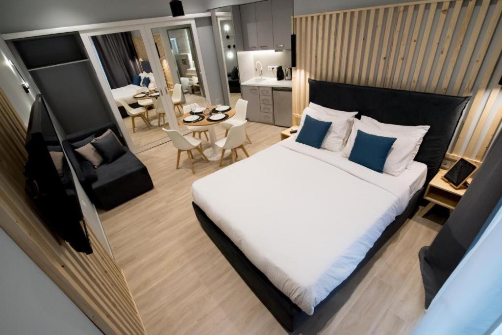 Preveza Suitestay Apartments Dodonis 28 Buitenkant foto