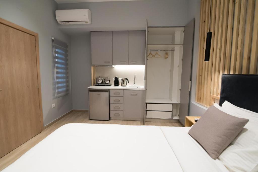 Preveza Suitestay Apartments Dodonis 28 Buitenkant foto