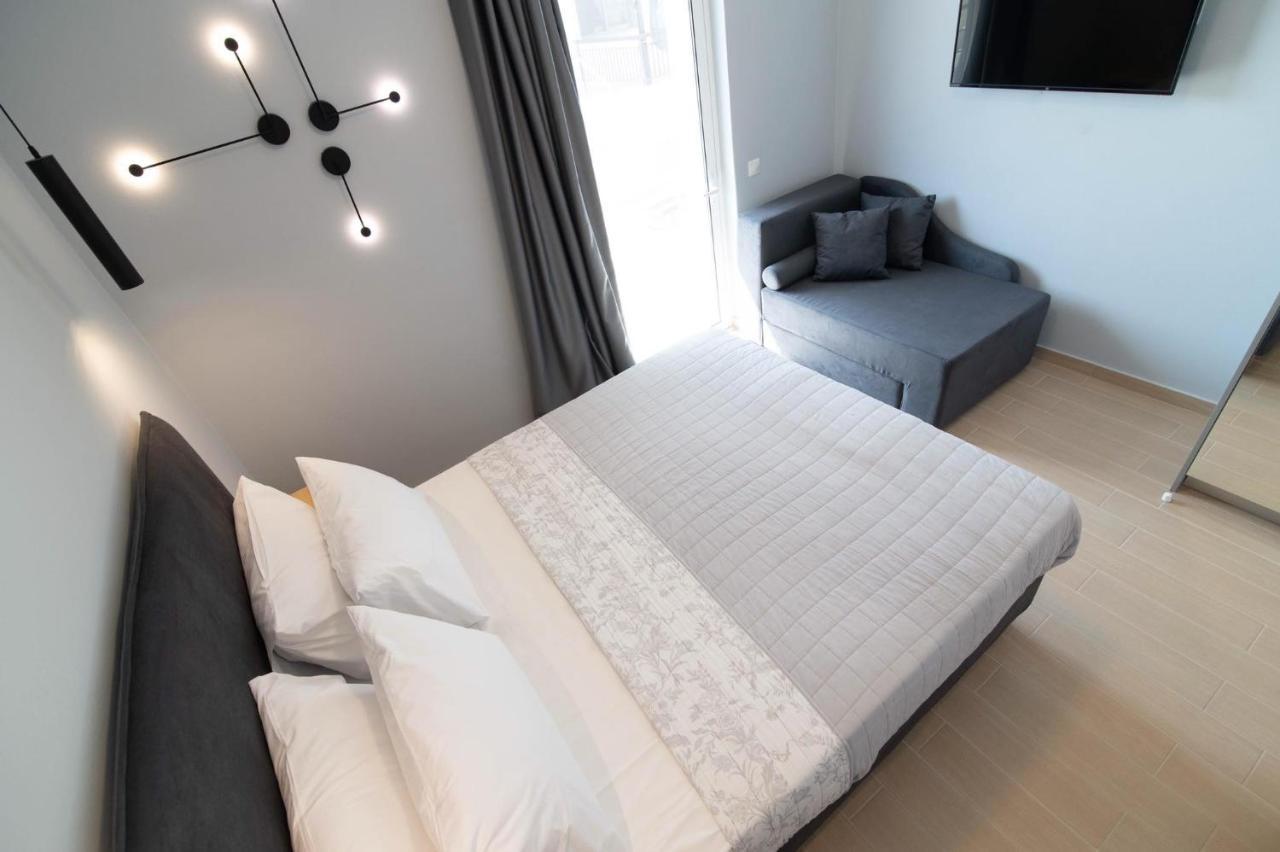 Preveza Suitestay Apartments Dodonis 28 Buitenkant foto