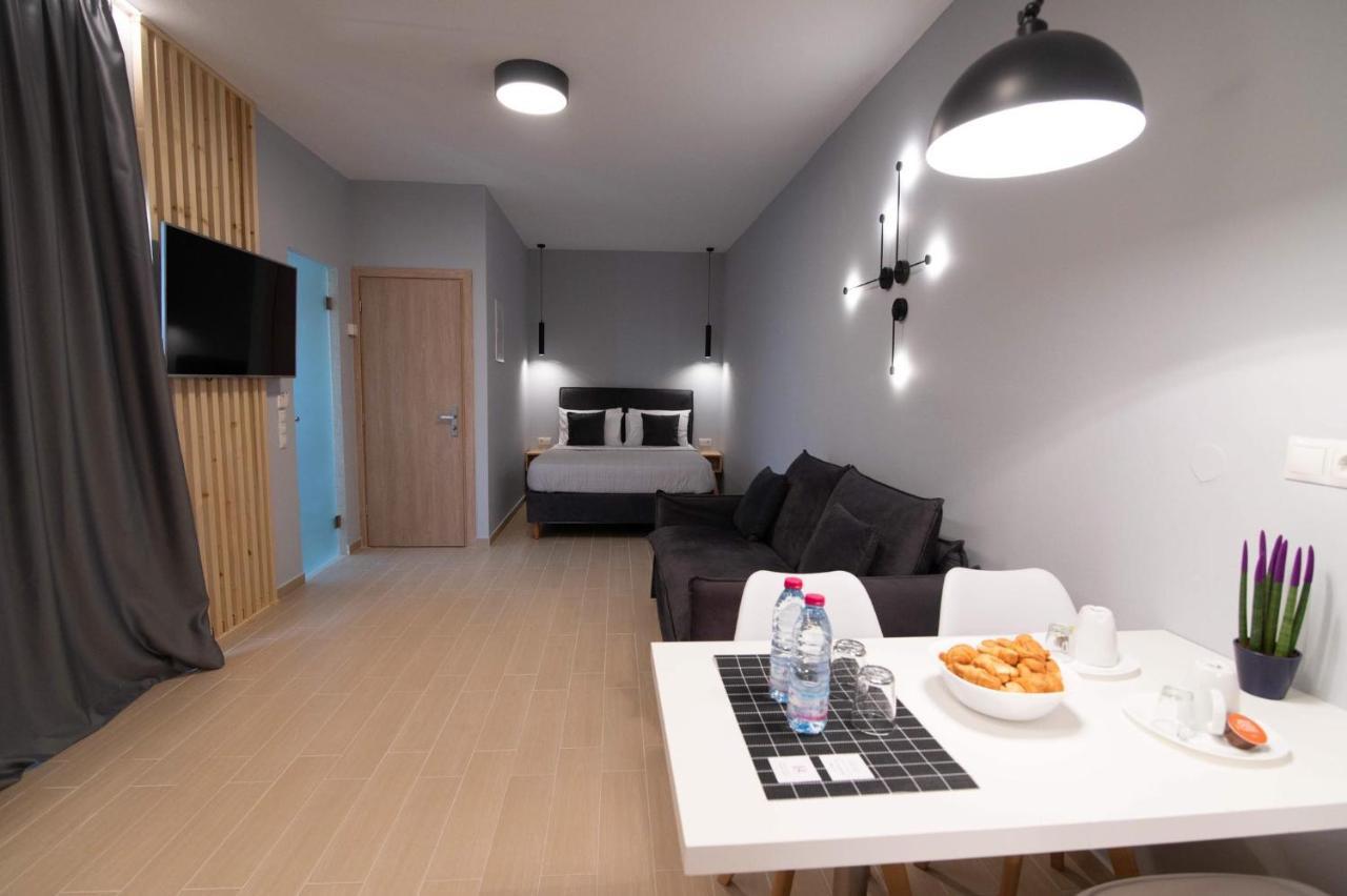Preveza Suitestay Apartments Dodonis 28 Buitenkant foto