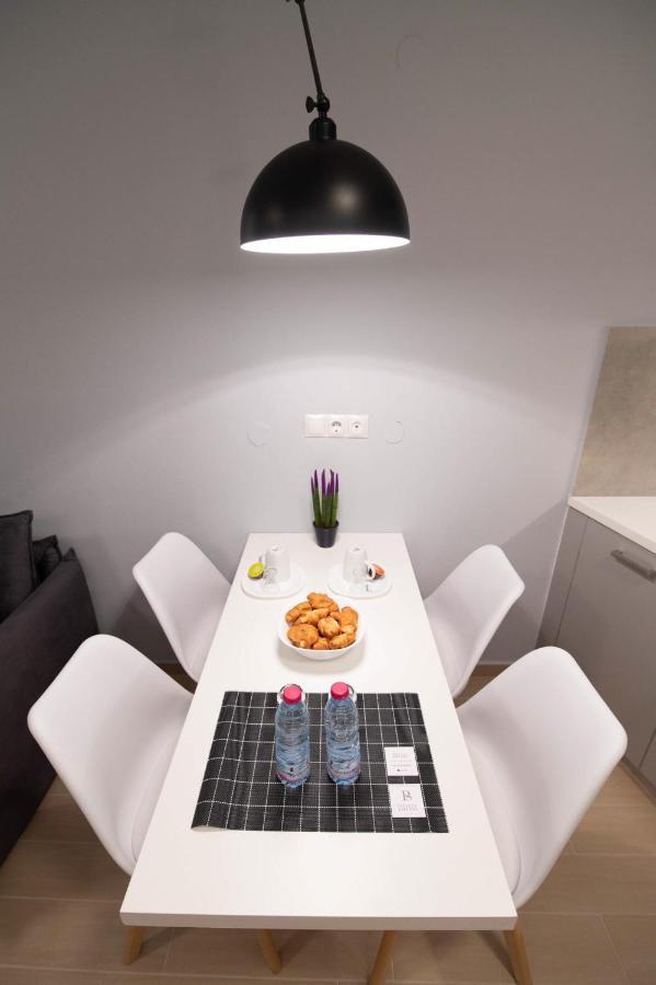 Preveza Suitestay Apartments Dodonis 28 Buitenkant foto