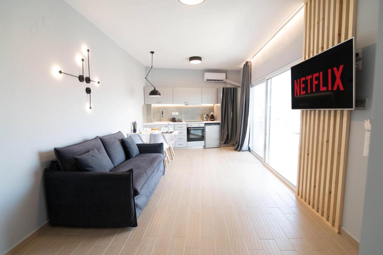 Preveza Suitestay Apartments Dodonis 28 Buitenkant foto
